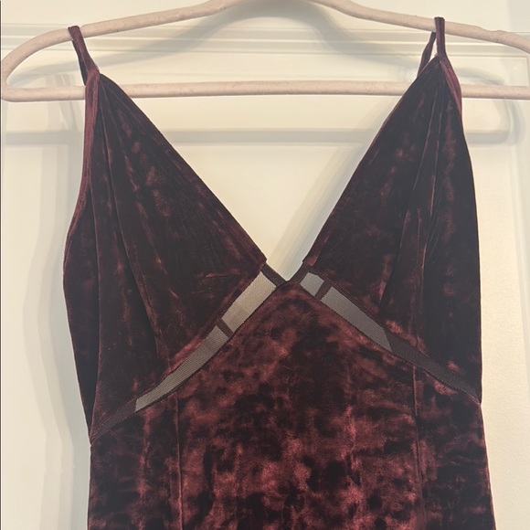 FREE PEOPLE Elegant Velvet Dress in Rich BURGUNDY NWOT - Picture 4 of 16